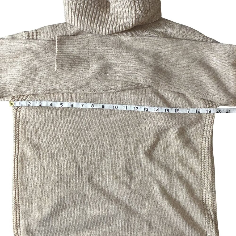 J. Crew casual Womens Small Cozy Beige Wool Blend Turtleneck Sweater classic - Picture 7 of 10